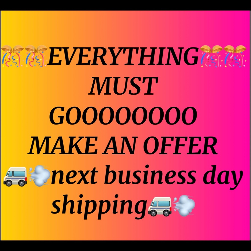 🛍Only reasonable offers will me accepted!🛍